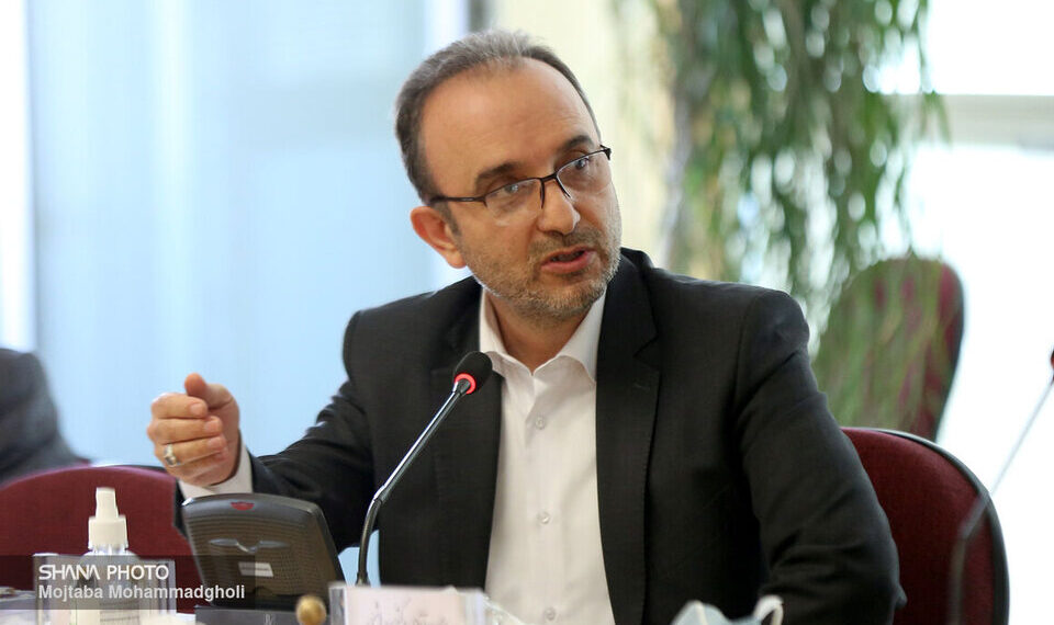 آمادگی نفت و گاز پارسیان برای سرمایه‌گذاری در یکی از میدان‌های نفتی