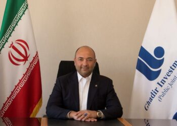 دکتر حسینی:در صورت اصلاح روند قیمت یوتیلیتی و گاز آمادگی حمایت از توسعه پایین دستی متانول را داریم